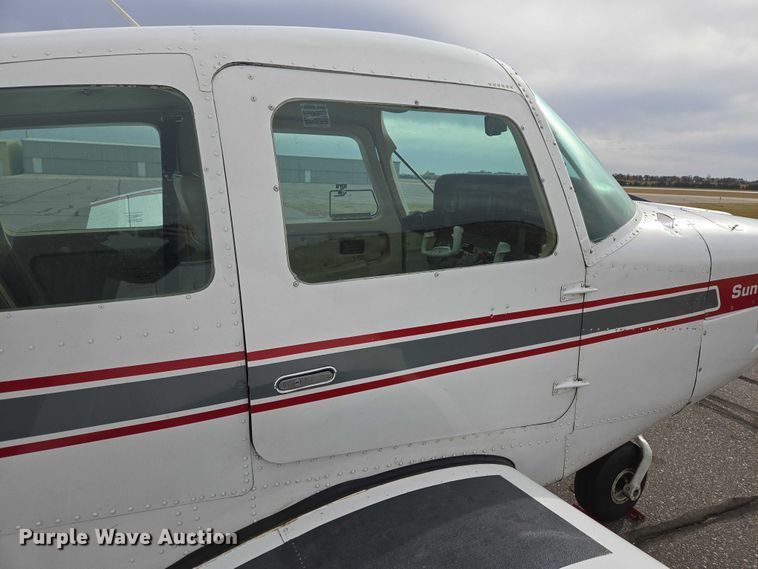 image for item EB1158 1980 Beechcraft Sundowner C23 airplane