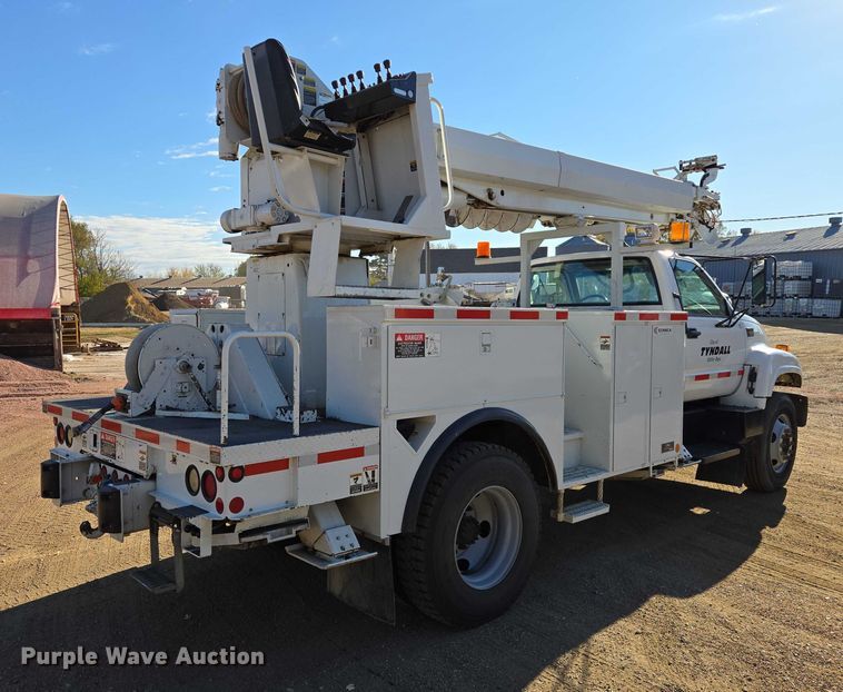 image for item EB1159 2001 GMC C7500 digger derrick truck