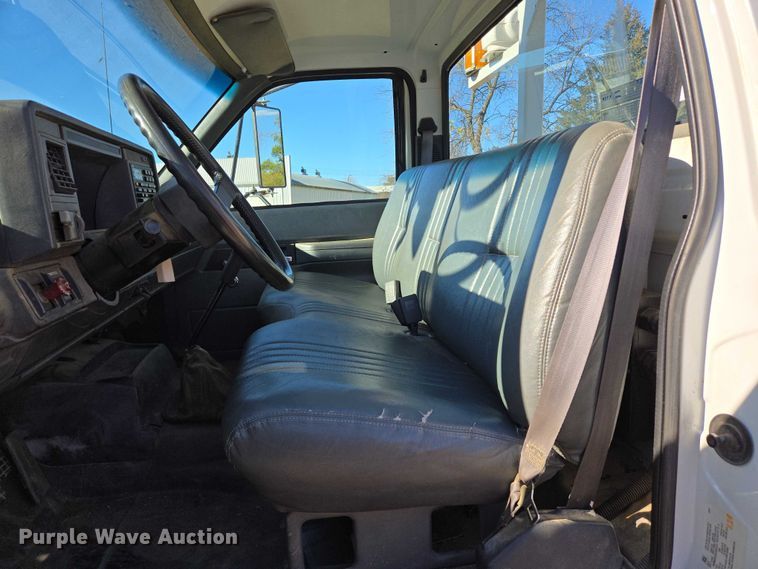 image for item EB1159 2001 GMC C7500 digger derrick truck