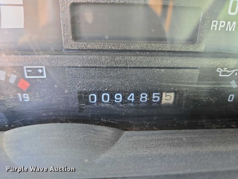 image for item EB1159 2001 GMC C7500 digger derrick truck