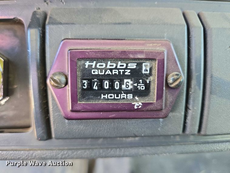 image for item EB1159 2001 GMC C7500 digger derrick truck