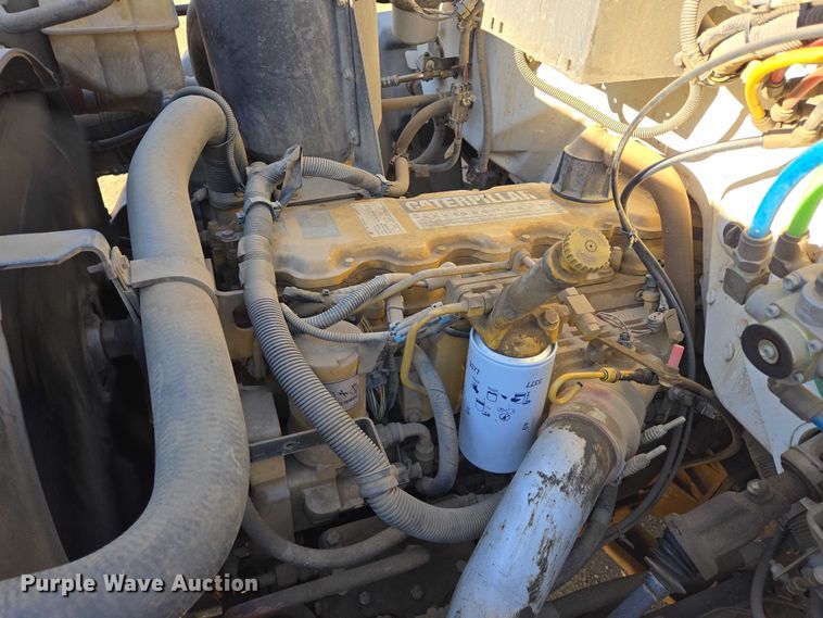 image for item EB1159 2001 GMC C7500 digger derrick truck