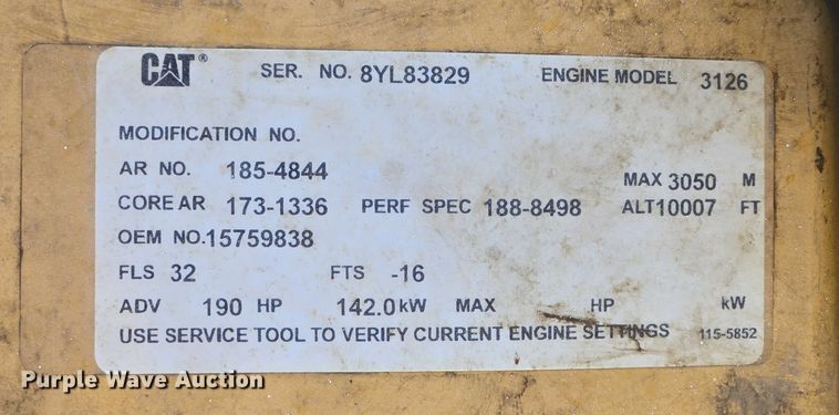 image for item EB1159 2001 GMC C7500 digger derrick truck