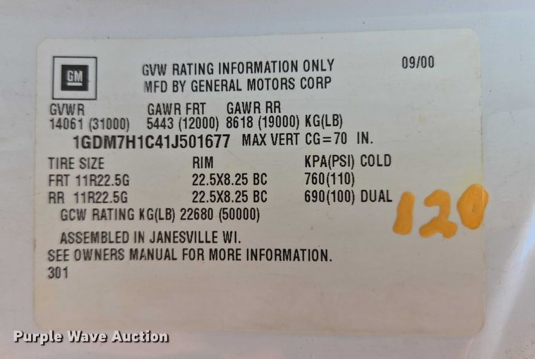 image for item EB1159 2001 GMC C7500 digger derrick truck