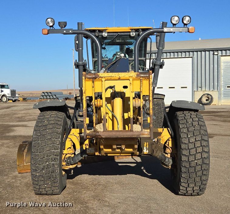 MOTOCONFORMADORA JOHN DEERE 772G 2015