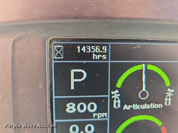 image for item EB1165 2015 John Deere 772G motor grader