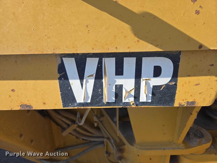 image for item EB1166 2002 Caterpillar 140H VHP motor grader