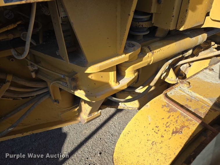 image for item EB1166 2002 Caterpillar 140H VHP motor grader