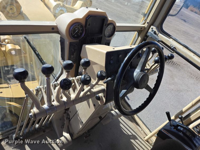 image for item EB1166 2002 Caterpillar 140H VHP motor grader