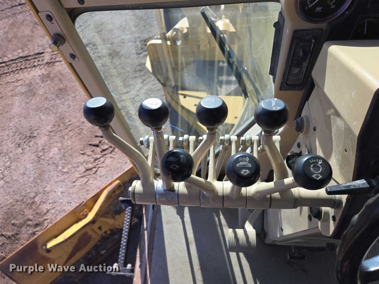 image for item EB1166 2002 Caterpillar 140H VHP motor grader