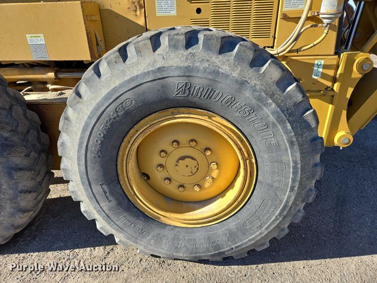 image for item EB1166 2002 Caterpillar 140H VHP motor grader