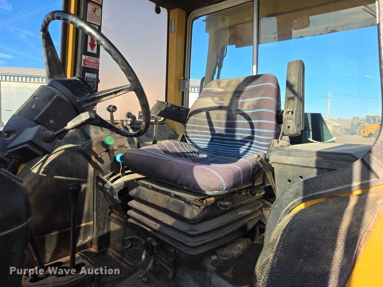 image for item EB1168 Ford 7710 Tiger Special tractor