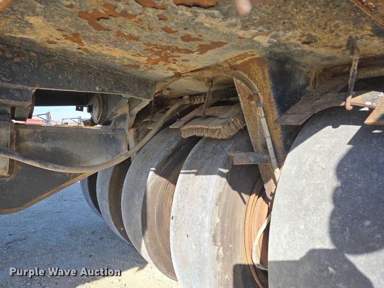 image for item EB1169 Hyster C530 Compactor pneumatic roller