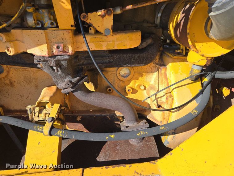 image for item EB1169 Hyster C530 Compactor pneumatic roller