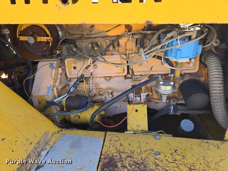 image for item EB1169 Hyster C530 Compactor pneumatic roller