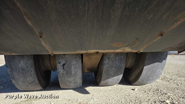 image for item EB1169 Hyster C530 Compactor pneumatic roller