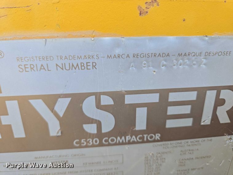 image for item EB1169 Hyster C530 Compactor pneumatic roller