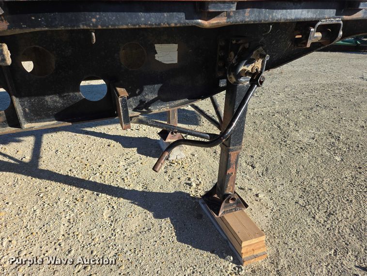 image for item EB1170 1986 Transcraft TL90K-45 flatbed trailer