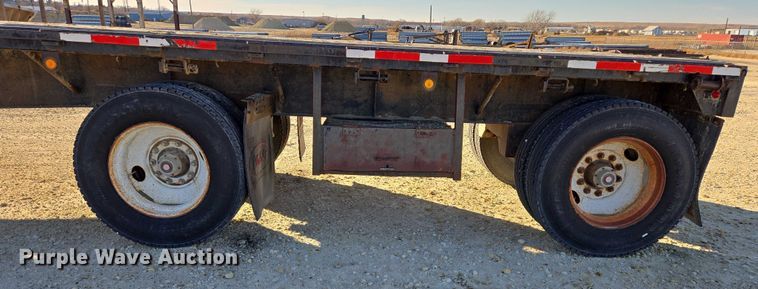 image for item EB1170 1986 Transcraft TL90K-45 flatbed trailer