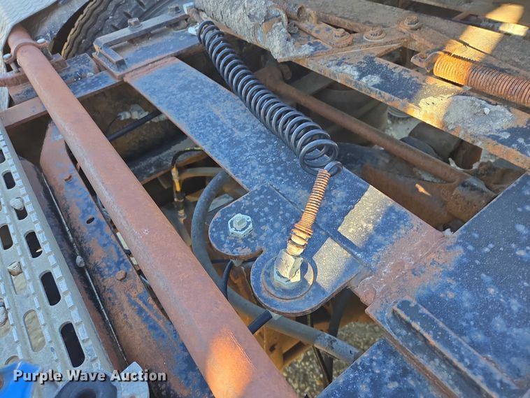 image for item EB1171 1994 International 9300 semi truck