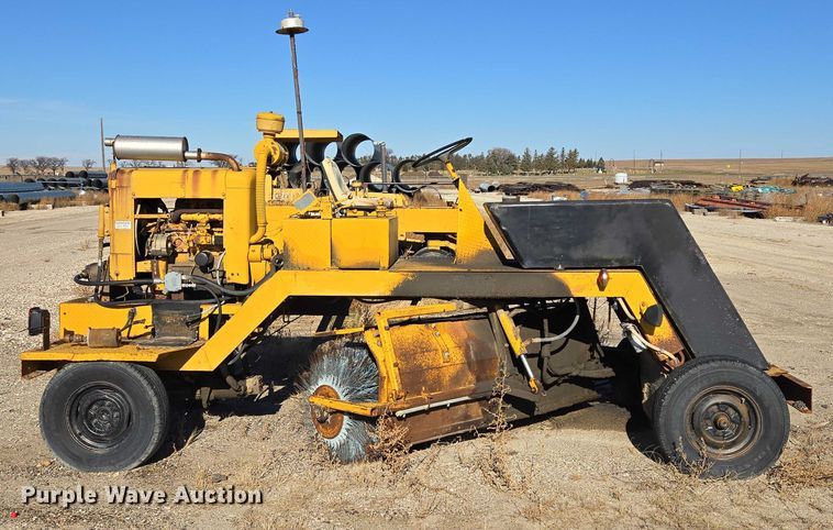 image for item EB1172 Rosco BH7 broom