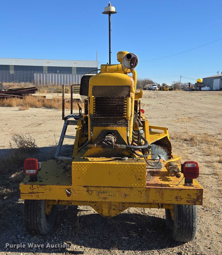 image for item EB1172 Rosco BH7 broom