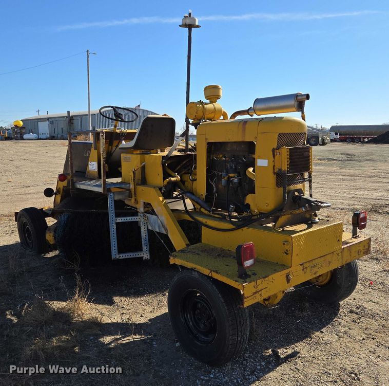 image for item EB1172 Rosco BH7 broom