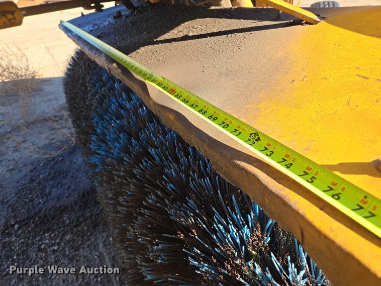 image for item EB1172 Rosco BH7 broom