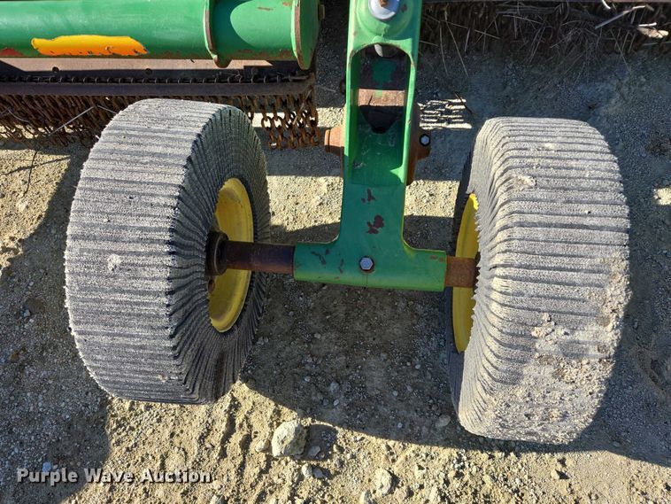 image for item EB1175 John Deere HX15 batwing rotary mower