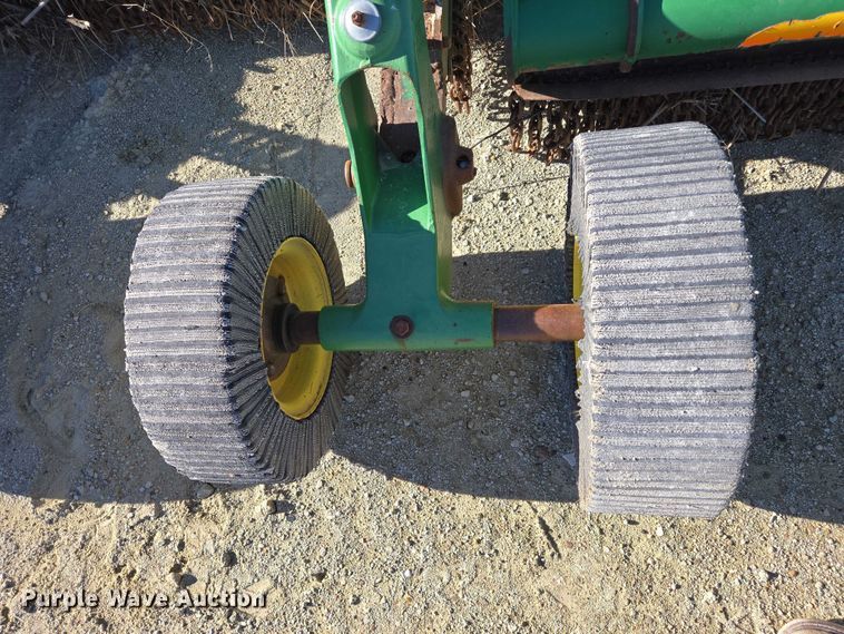 image for item EB1175 John Deere HX15 batwing rotary mower