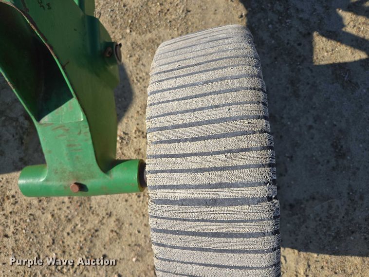 image for item EB1175 John Deere HX15 batwing rotary mower