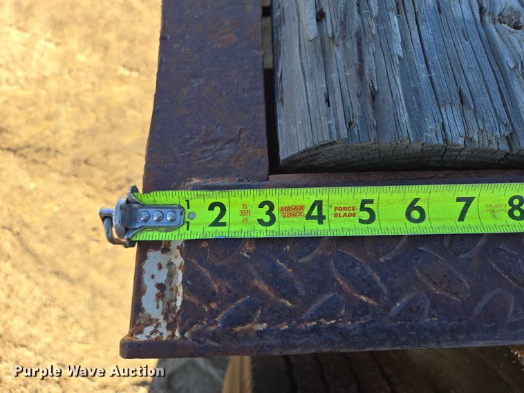 image for item EB1177 1981 Wisconsin 3100-30S equipment trailer