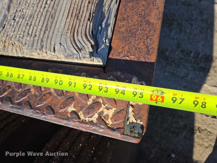 image for item EB1177 1981 Wisconsin 3100-30S equipment trailer