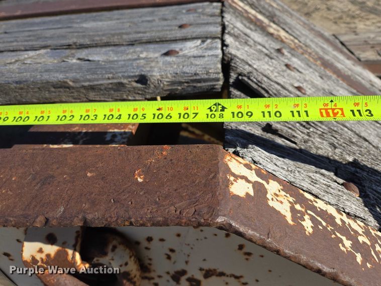 image for item EB1177 1981 Wisconsin 3100-30S equipment trailer