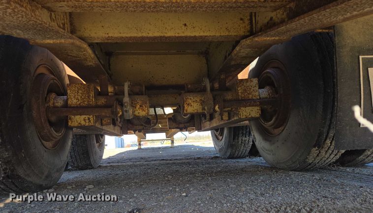 image for item EB1177 1981 Wisconsin 3100-30S equipment trailer