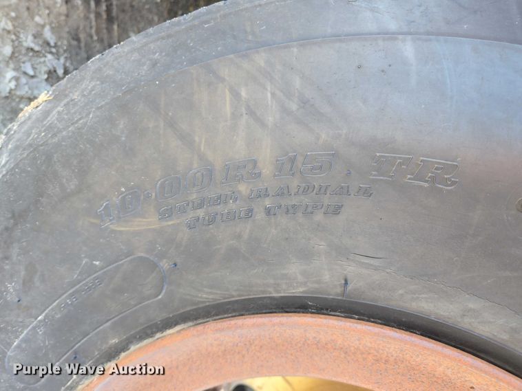 image for item EB1177 1981 Wisconsin 3100-30S equipment trailer