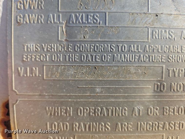 image for item EB1177 1981 Wisconsin 3100-30S equipment trailer