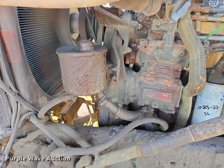 image for item EB1180 1992 Ford LT9000 dump truck