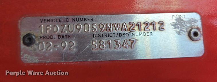 image for item EB1180 1992 Ford LT9000 dump truck