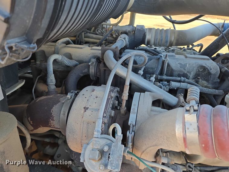 image for item EB1181 2007 Mack Vision semi truck