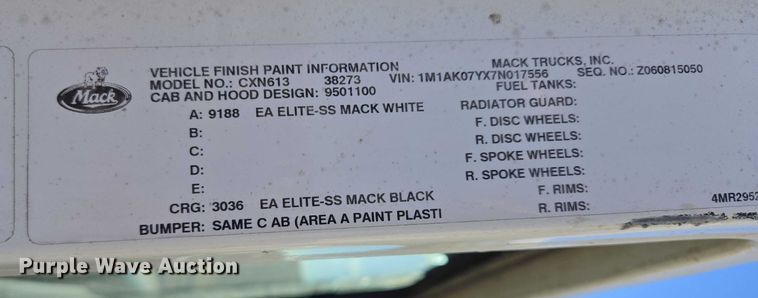 image for item EB1181 2007 Mack Vision semi truck