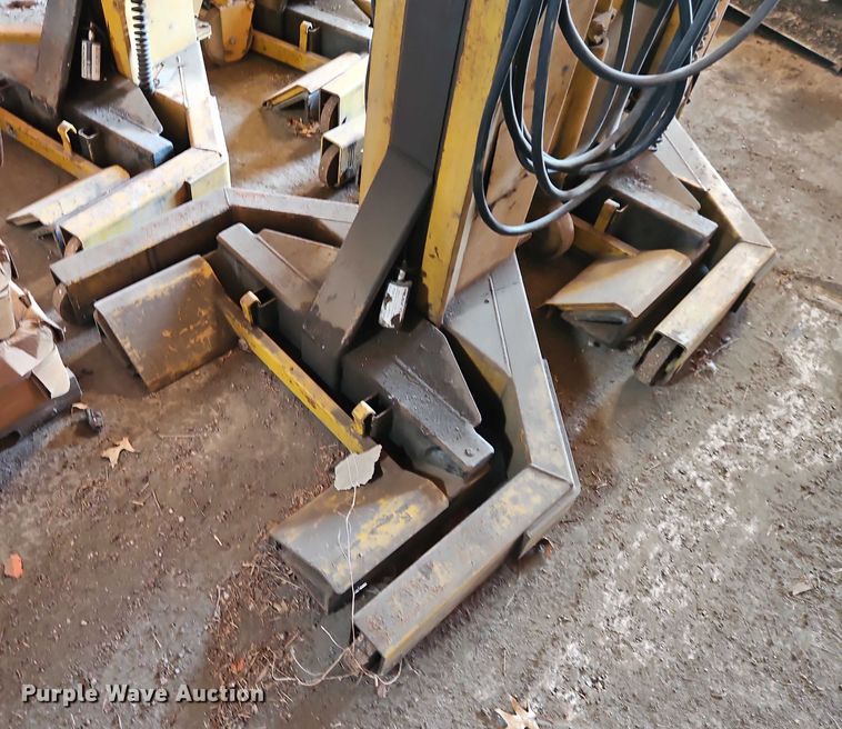 image for item EB8452 1996 Sefac 1200M65 four post automotive lift