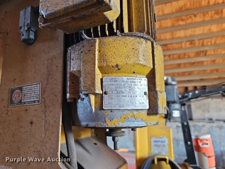 image for item EB8452 1996 Sefac 1200M65 four post automotive lift