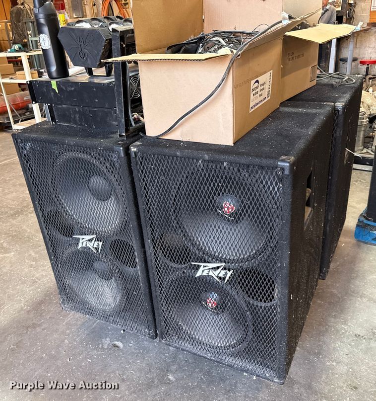 image for item EC4464 Peavey sound equipment