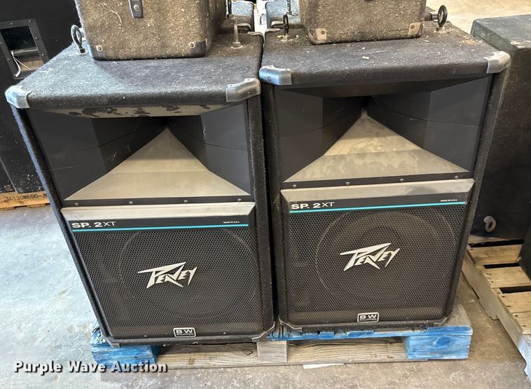 image for item EC4464 Peavey sound equipment