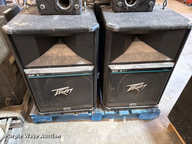 image for item EC4464 Peavey sound equipment