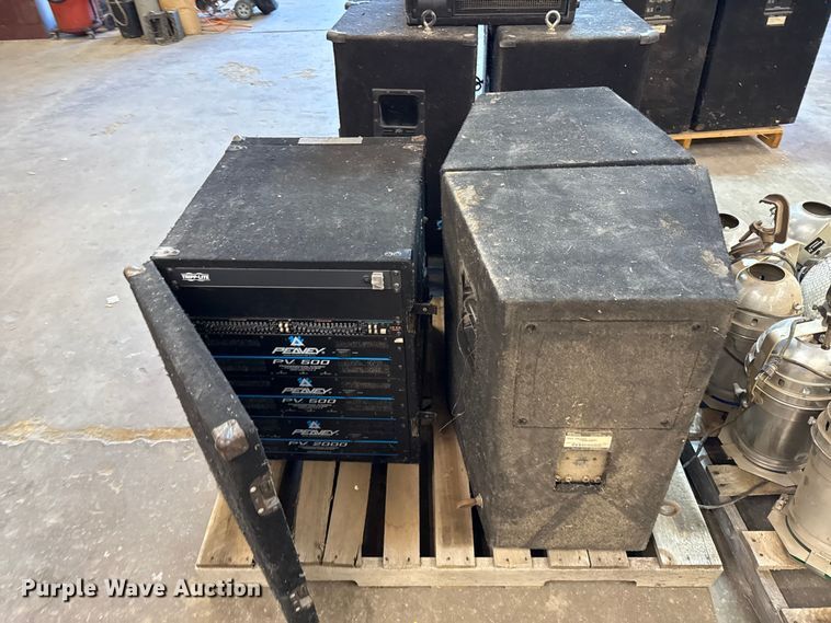 image for item EC4464 Peavey sound equipment