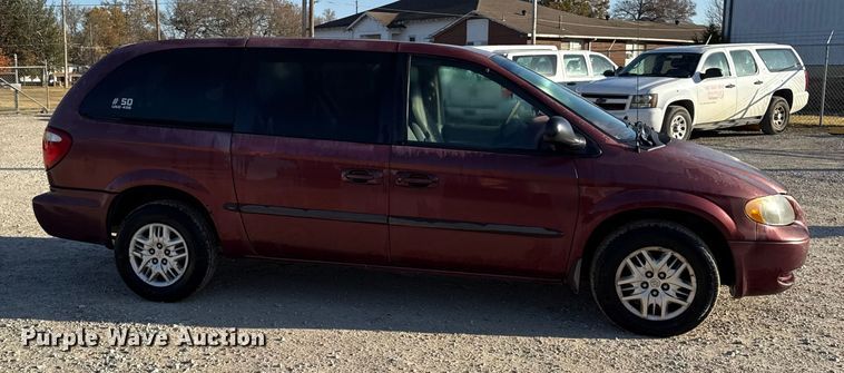 image for item EC4465 2002 Dodge Grand Caravan van