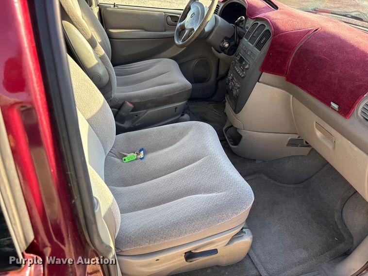 image for item EC4465 2002 Dodge Grand Caravan van