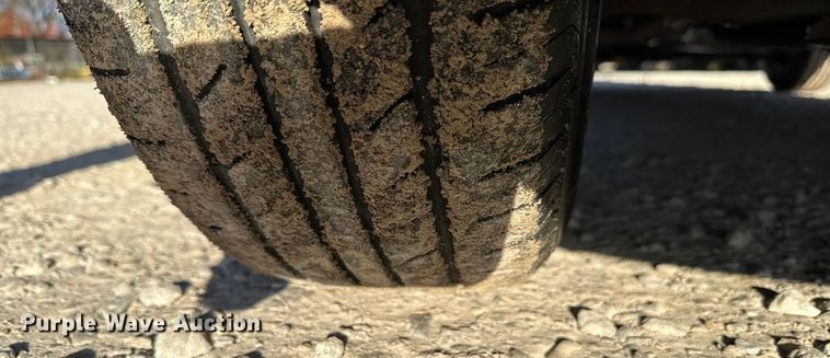 image for item EC4465 2002 Dodge Grand Caravan van